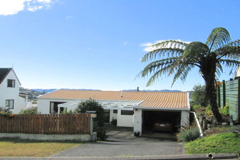 Photo of property in 10 Tui Grove, Paihia, 0200