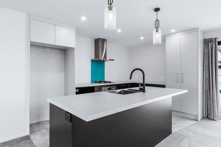 Photo of property in 42 Maunganamu Drive, Wharewaka, Taupo, 3330