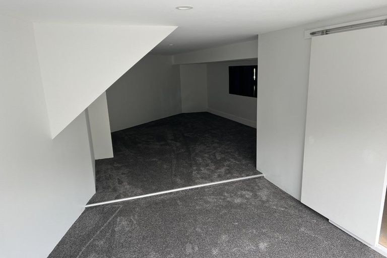 Photo of property in 11 Saint Hill Lane, Havelock North, 4130