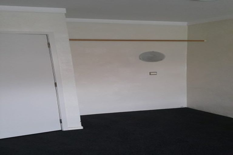 Photo of property in 14 Tatyana Place, Massey, Auckland, 0614