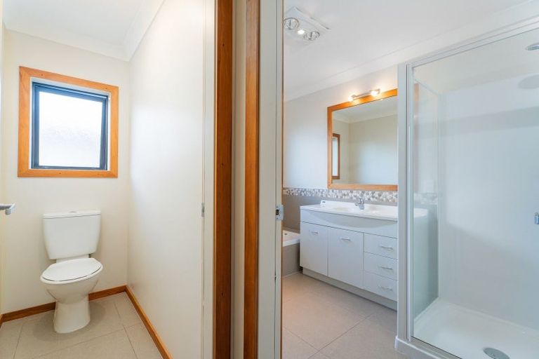 Photo of property in 70 Cholmondeley Crescent, Whitianga, 3510