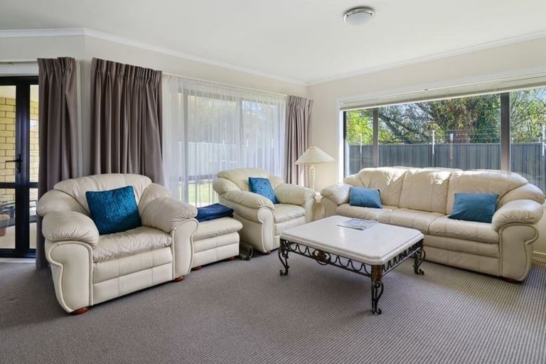 Photo of property in 55/64 Kawaha Point Road, Kawaha Point, Rotorua, 3010