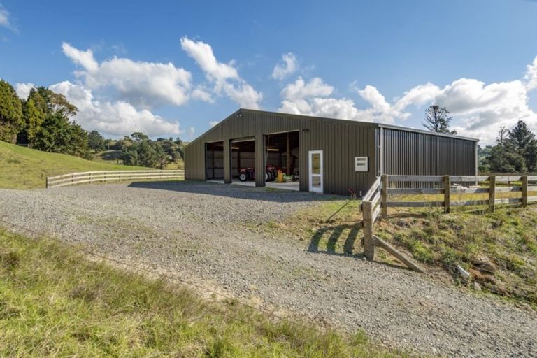 Photo of property in 16 Turntable Hill Road, Whakamarama, 3181