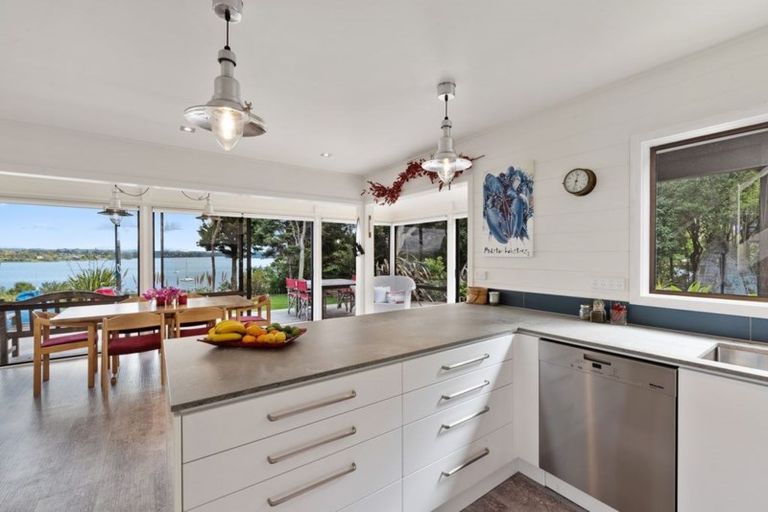 Photo of property in 167 Attwood Road, Paremoremo, Auckland, 0632