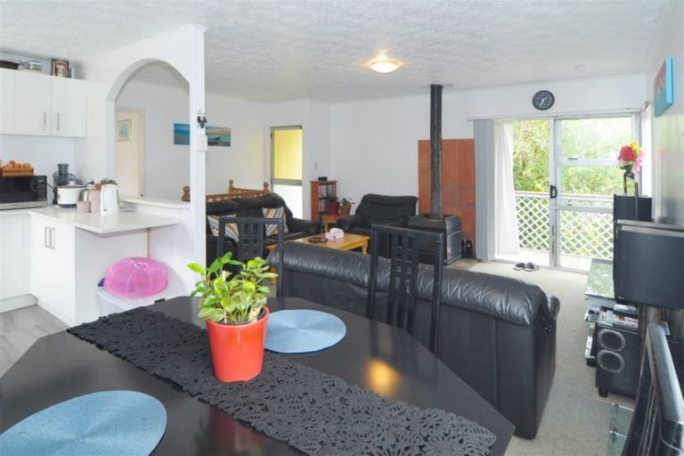 Photo of property in 38 Alidade Place, Massey, Auckland, 0614