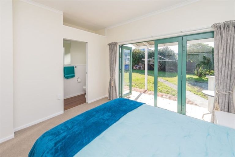 Photo of property in 22 Kawatiri Avenue, Gonville, Whanganui, 4501