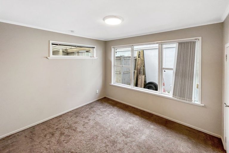 Photo of property in 134 Sunset Road, Unsworth Heights, Auckland, 0632