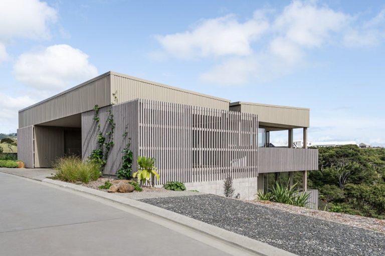 Photo of property in 25 Ruruhi Street, Raglan, 3225