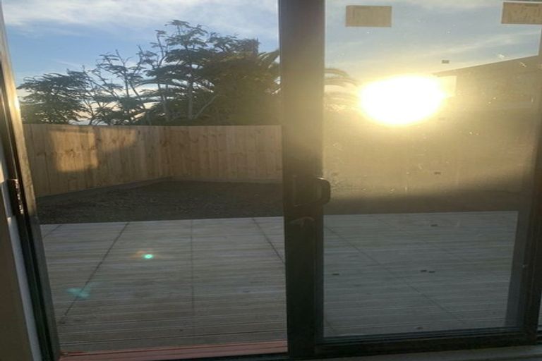 Photo of property in 98 Cardiff Road, Pakuranga, Auckland, 2010