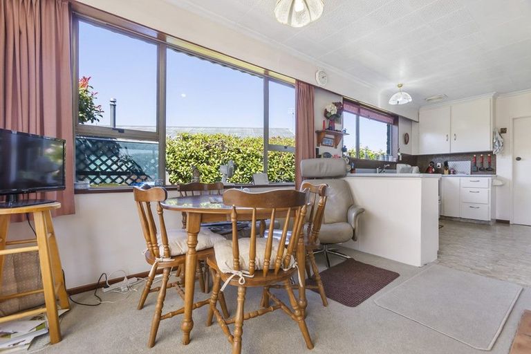 Photo of property in 37 Eureka Street, Alexandra, 9320