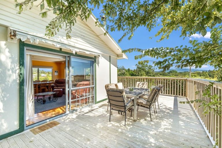 Photo of property in 47 Wallath Road, Westown, New Plymouth, 4310