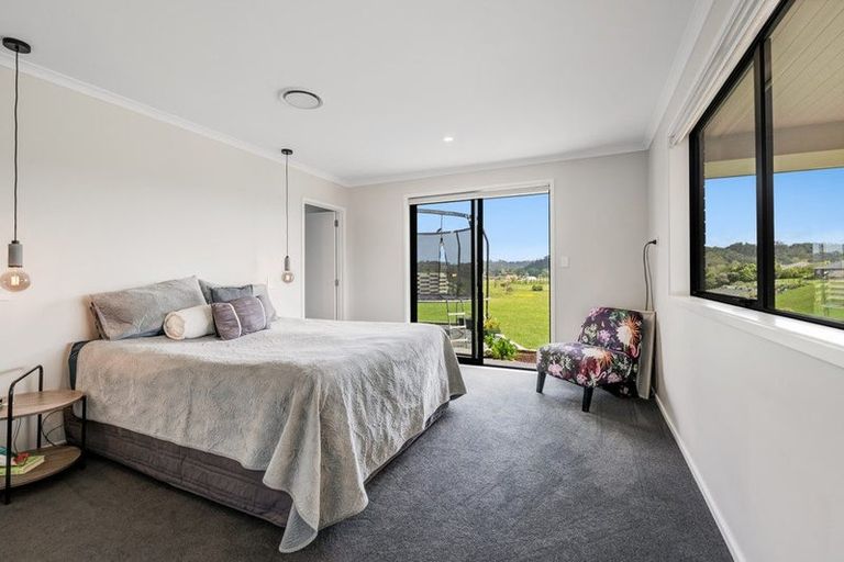 Photo of property in 22 Awatiro Drive, Kaukapakapa, 0871