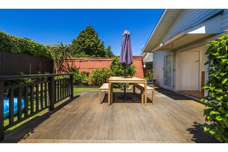 Photo of property in 1 Tasman Street, The Wood, Nelson, 7010