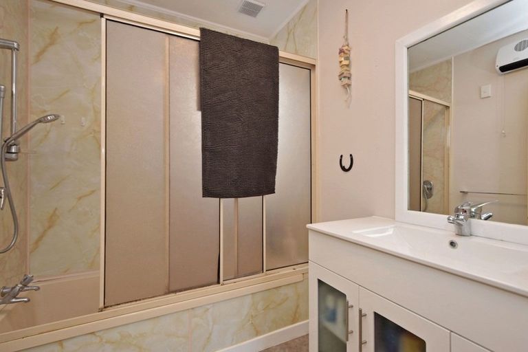 Photo of property in 236 Main Street, Otautau, 9610