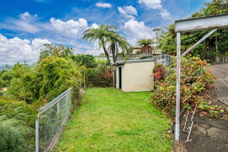 Photo of property in 31 Russell Crescent, Western Heights, Rotorua, 3015