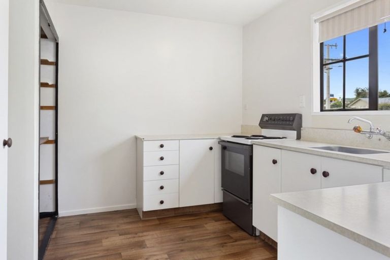 Photo of property in 14 Princes Street, Waikari, 7420