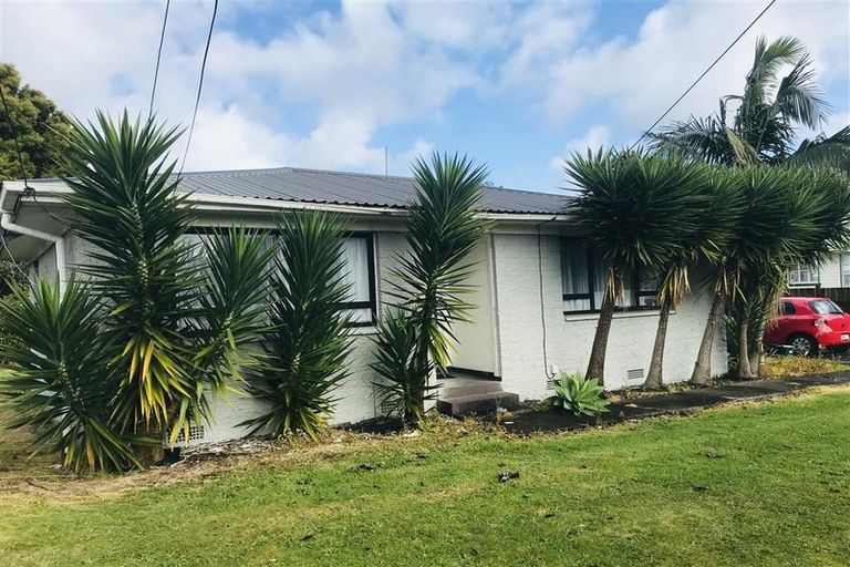 Photo of property in 15 Edinburgh Avenue, Rosehill, Papakura, 2113