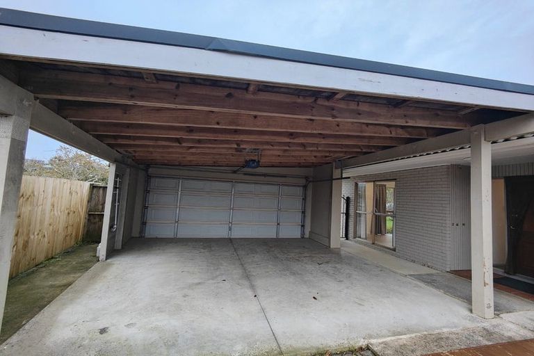 Photo of property in 27 Galsworthy Place, Bucklands Beach, Auckland, 2014