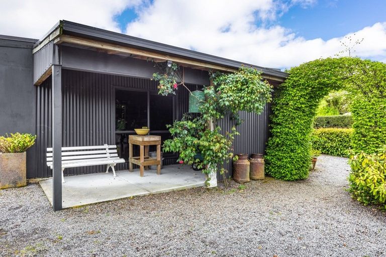 Photo of property in 37 Hepina Heights, Kinloch, Taupo, 3377