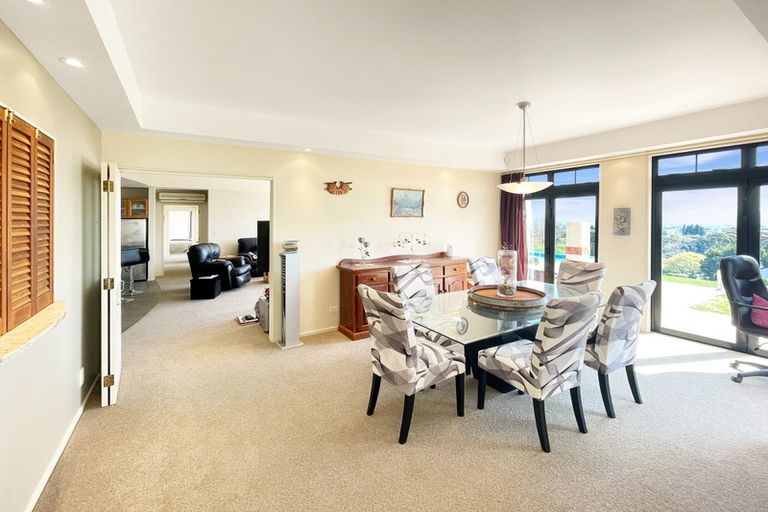 Photo of property in 192 Te Mata Peak Road, Havelock North, 4130