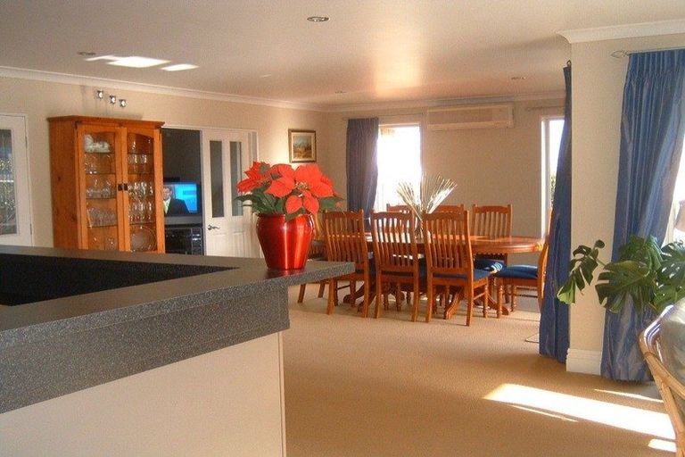 Photo of property in 40 Kinsella Crescent, Aidanfield, Christchurch, 8025