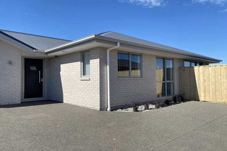 Photo of property in 8 Ranby Place, Woodend, 7610