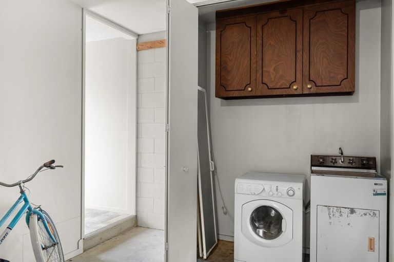 Photo of property in 1/5 Cottesmore Close, Burnside, Christchurch, 8053