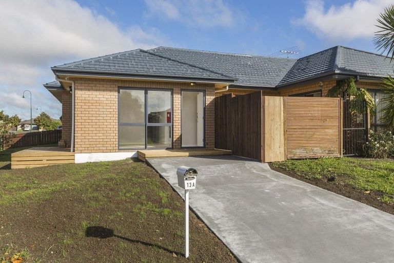 Photo of property in 13 Attymon Lane, East Tamaki, Auckland, 2016