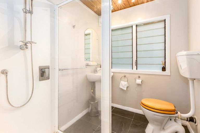 Photo of property in 25 Palm Grove, Belmont, Lower Hutt, 5010