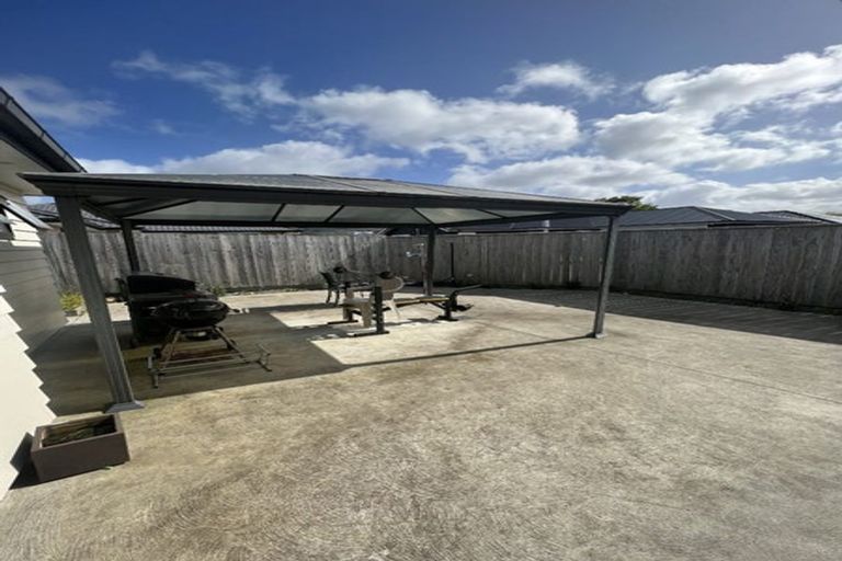 Photo of property in 10 Poulson Grove, Trentham, Upper Hutt, 5018