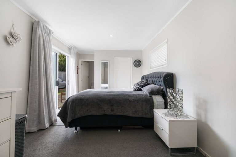 Photo of property in 29 Rewarewa Street, Owhata, Rotorua, 3010