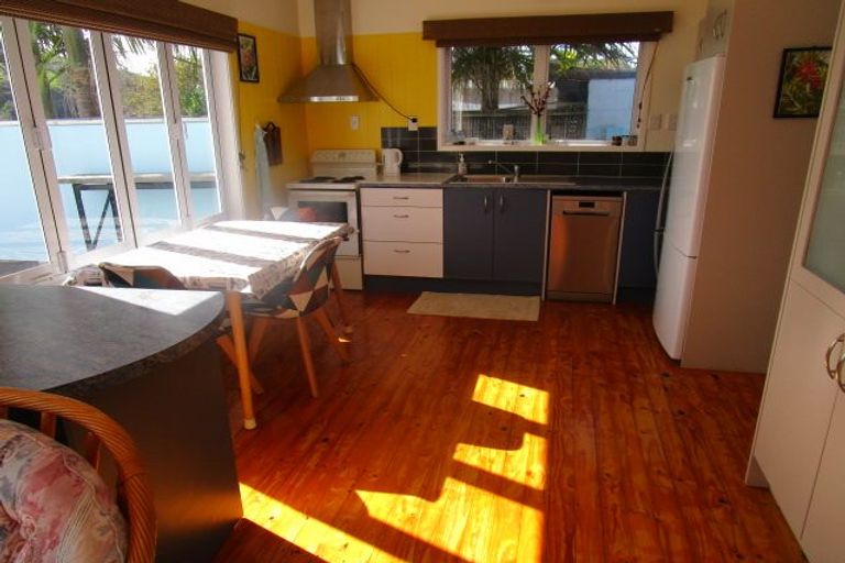 Photo of property in 31 Mahanga Road, Pataua South, Onerahi, 0192