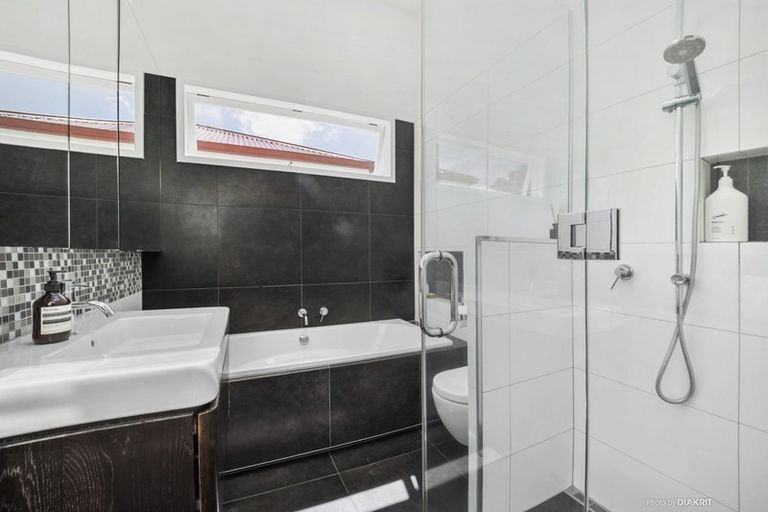 Photo of property in 30 Liffey Street, Island Bay, Wellington, 6023