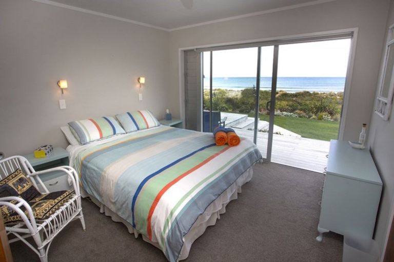 Photo of property in 212 Tangaroa Road, Whangamata, 3620