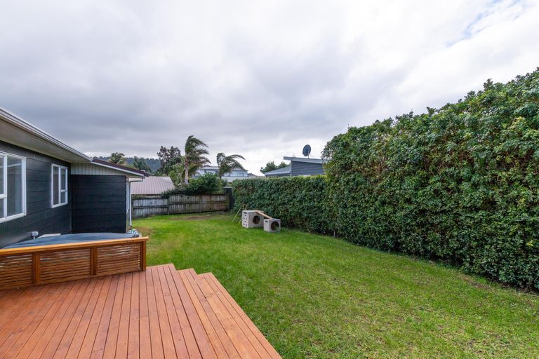 Photo of property in 2b Palm Grove, Waihi Beach, 3611
