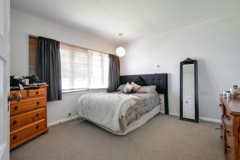 Photo of property in 85 Latham Street, Marewa, Napier, 4110