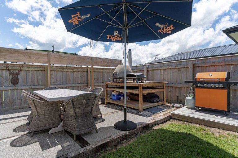 Photo of property in 15d Madison Street, Carterton, 5713