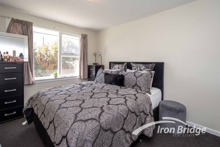 Photo of property in 2/123 Hills Road, Edgeware, Christchurch, 8013