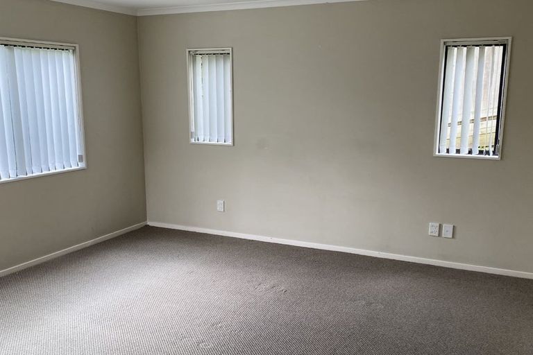 Photo of property in 89 Kirton Drive, Riverstone Terraces, Upper Hutt, 5018