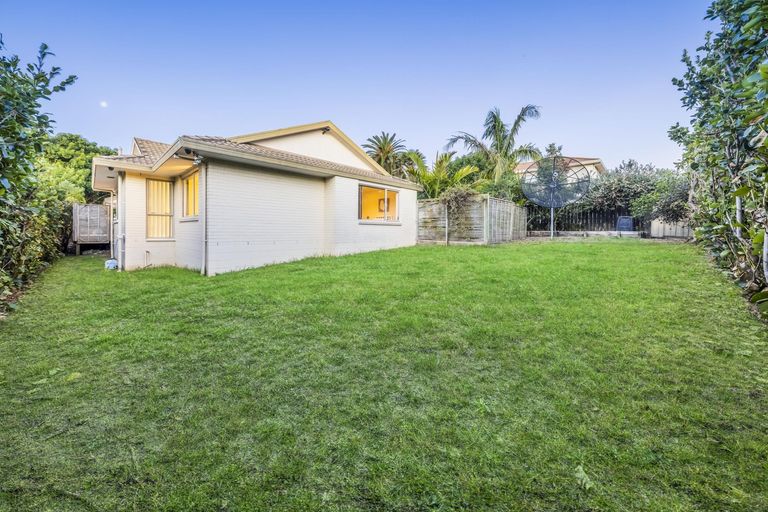 Photo of property in 6 Kilimanjaro Drive, Northpark, Auckland, 2013