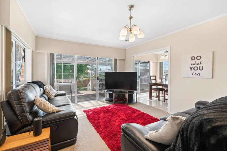 Photo of property in 5 Hokianga Street, Mangere East, Auckland, 2024
