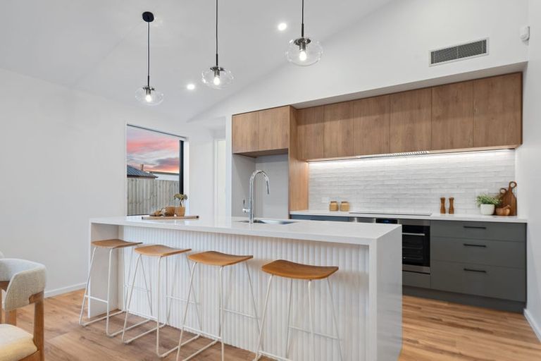 Photo of property in 113 Aviemore Drive, Marshland, Christchurch, 8083