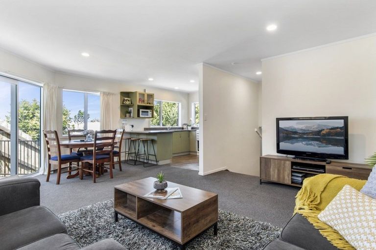 Photo of property in 3b Russell Place, Brookfield, Tauranga, 3110