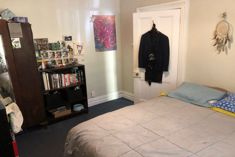 Photo of property in 121-123 Shakespeare Road, Bluff Hill, Napier, 4110