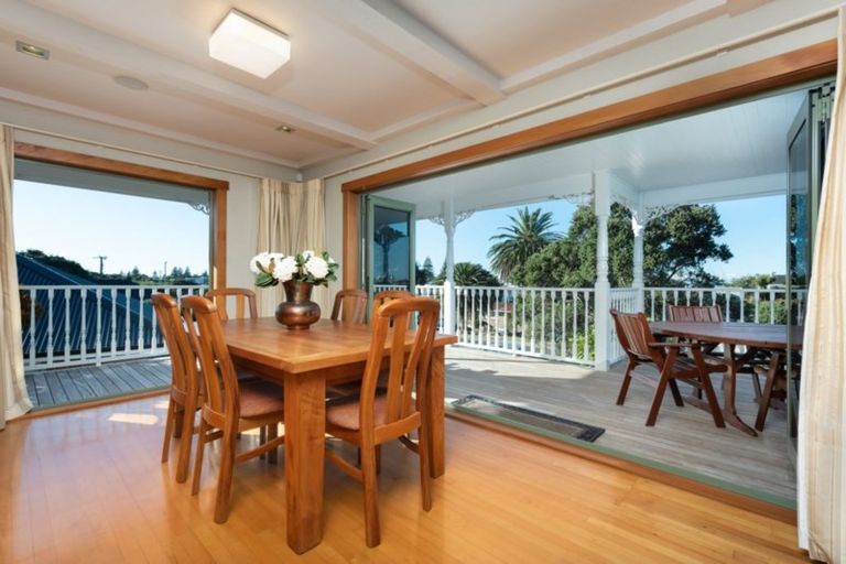 Photo of property in 96 Oceanview Road, Mount Maunganui, 3116