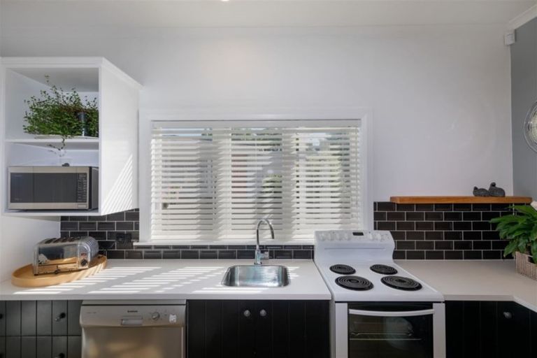 Photo of property in 65 Perry Street, Papanui, Christchurch, 8053