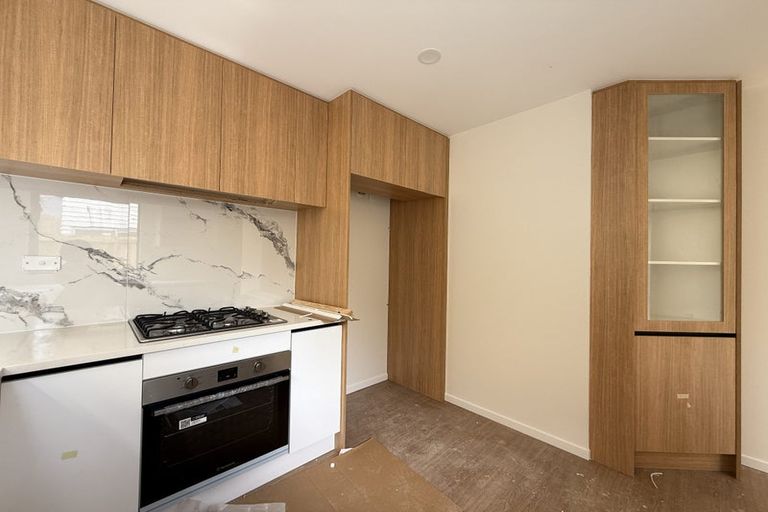 Photo of property in 40 Normanton Street, Glenfield, Auckland, 0629