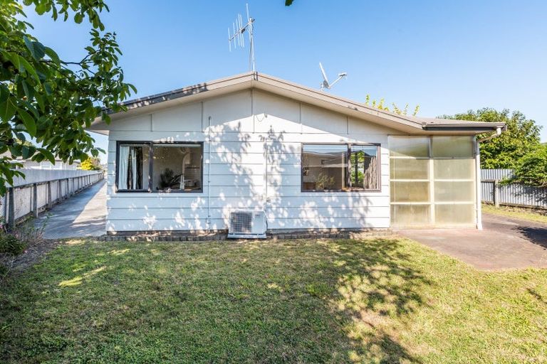 Photo of property in 1/24 Peddie Street, Taradale, Napier, 4112