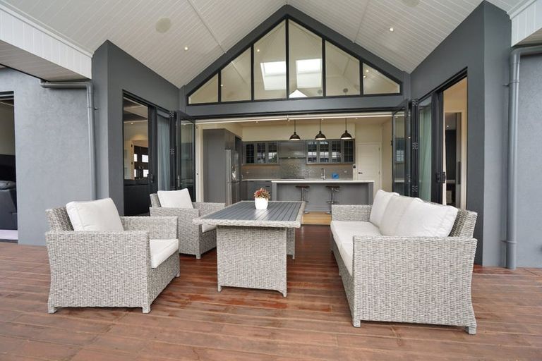 Photo of property in 71 Roy Hilton Drive, Flagstaff, Hamilton, 3210