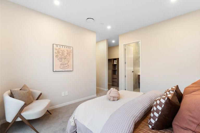 Photo of property in 17 Tamaota Terrace, Wainui, 0992